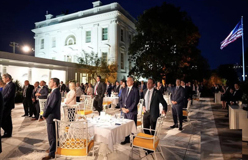 ТРЕТЬЕ ПОКУШЕНИЕ НА ТРАМПА: Там же, где стреляли в президента Рейгана