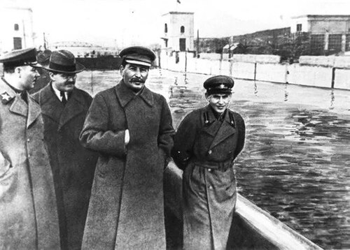 Сито Сократа: «Сталинский призыв» вместо модернизации