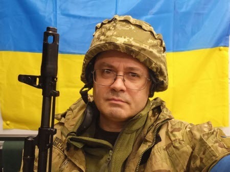 "СУСПІЛЬСТВО НАБИВАЄ ГУЛІ" - Дмитро "Калинчук" Вовнянко 
