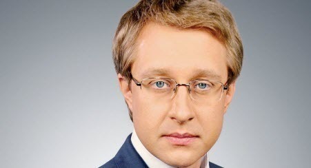 "Власне, відповідь на питання і відрізняє випадкового популіста на троні і державника" - Віталій Гайдукевич