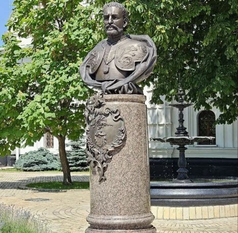 "Не треба потім казати "а воно і так непогано вийшло" чи "а хто ж знав". Знали. Застерігали. Попереджали" - Віталій Гайдукевич