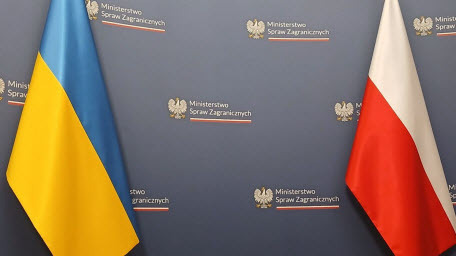 "Це ультиматум" - Джон Сміт