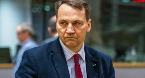 Сікорський прокоментував рішення розсекретити військову допомогу Польщі Україні