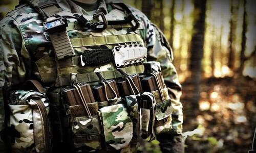 "РОМАН З БРОНІКАМИ" - Дмитро "Калинчук" Вовнянко 