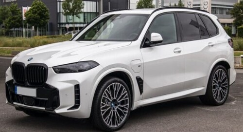 BMW звинуватила росіян у «піратському» виробництві своїх автомобілів