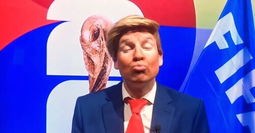 "Враження ТРАМПА від Чемпіонату світу з ФУТБОЛУ [Пародія]" - Юрий ВЕЛИКИЙ (ВИДЕО)