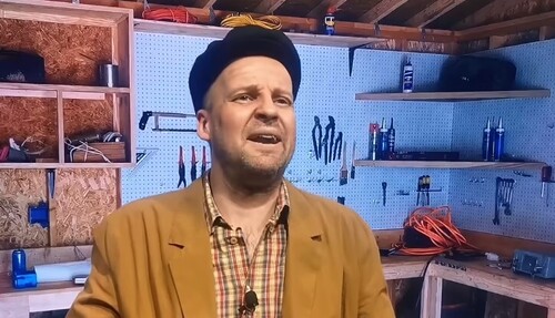"Геленджик - Москва - Новоросійськ. Дядя СІРОЖА повернувся з відпустки [Пародія]" - Юрий ВЕЛИКИЙ (ВИДЕО)