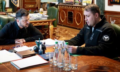 "А що каже кумір мільйонів?" - Джон Сміт