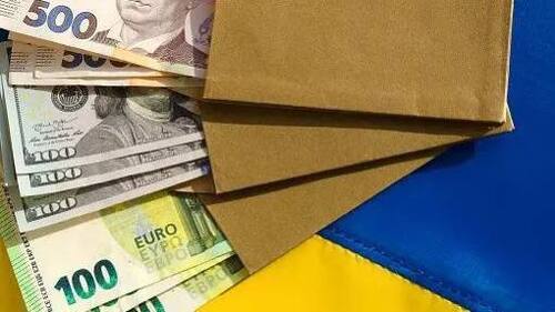 НБУ суттєво послабив валютні обмеження: що змінилося для українців за кордоном