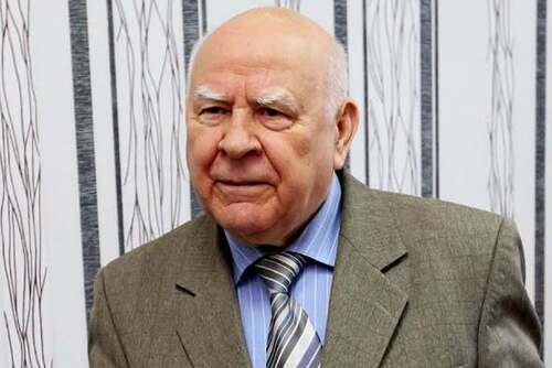 "Василь Яременко: людина, яка повертала українцям право дивитися на себе власними очима" - Владислав Смірнов
