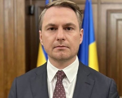 "Можливо, наступний генпрокурор справді буде охороняти закон, а не обслуговувати злочинну систему..." - Андрій Сайчук