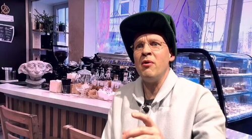 "БАБКА проти Доббі — «МОРДОЧКА схожа на путіна» [Пародія]" - Юрий ВЕЛИКИЙ (ВИДЕО)