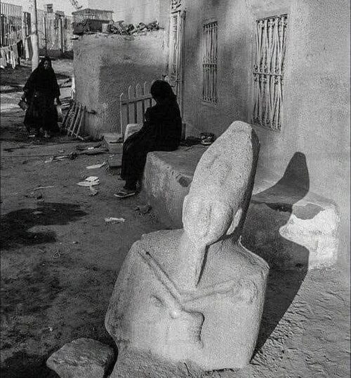 "Асуан, 1940 год. Есть множество вопросов, на которые нет простых ответов" - Дмитрий Чернышов