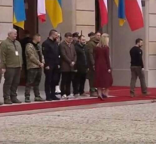 "ДЕЩО ПРО ДИПЛОМАТІЮ" - Ярослав Трінчук