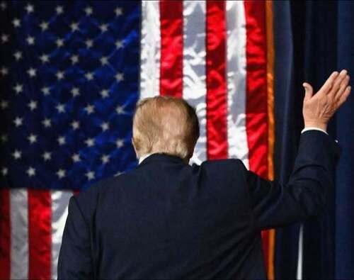 ТРАМП РОБИТЬ ТЕ, ЩО ОБІЦЯВ